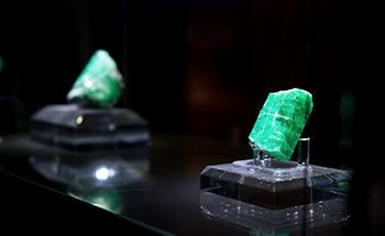 Visita-el-Museo-de-la-Esmeralda-en-el-centro-historico